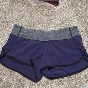 Lululemon Speed up short 2.5” Purple and Gray Shorts